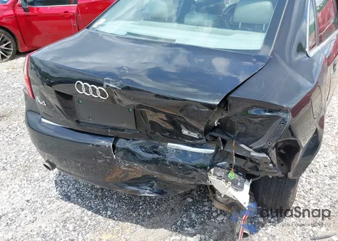 2004 Audi A4 3.0 из США, поврежденный, VIN WAULT68E44A287816